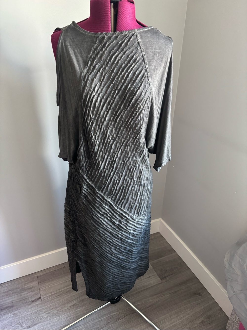 XCVI Charcoal Textured Midi Dress